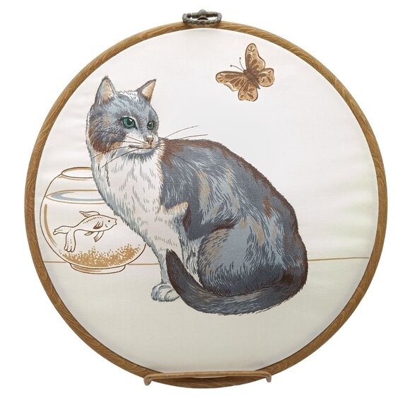Farmhouse Hoop Wall Art, Grey Cat with Beta Fish and Butterfly Hanging Decor - Picture 1 of 3